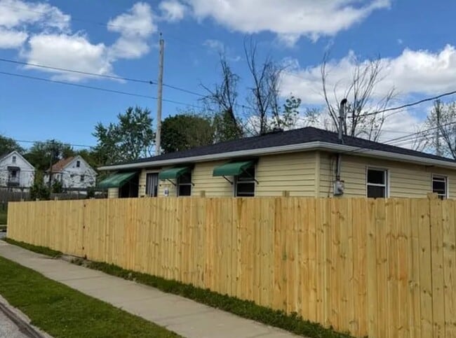Photo - 12102 Imperial Ave House