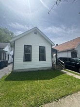 Building Photo - 124 Everett St