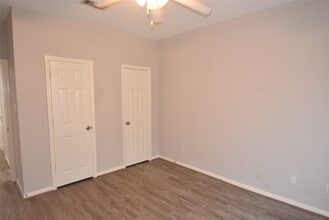 Building Photo - 12565 Melville Dr