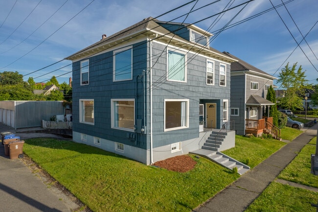 Building Photo - 1112 N 4th St