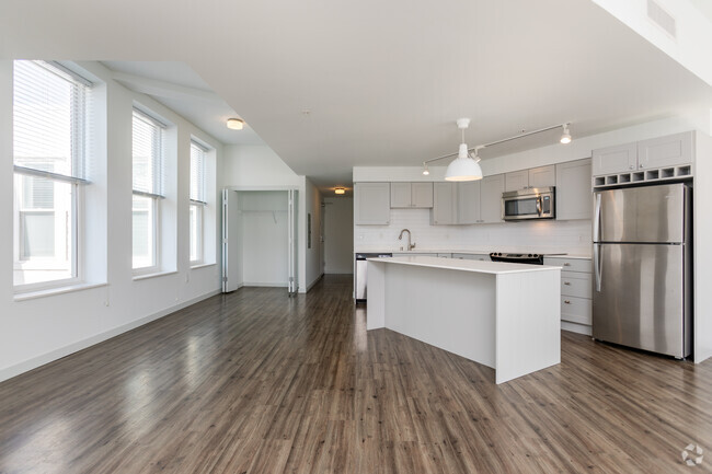 2BR, 2.5BA - 2E - MKE Lofts