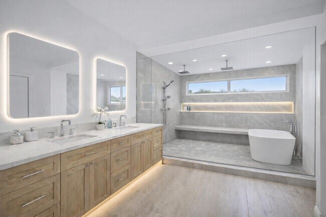 Foto del edificio - 885 Nafa Dr