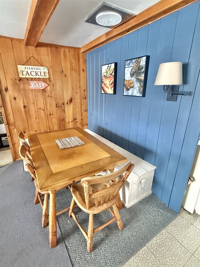 Building Photo - 31 Grape Island Trail