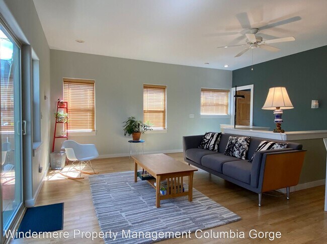 Foto del edificio - 2 br, 2 bath House - 711 Katie's Lane