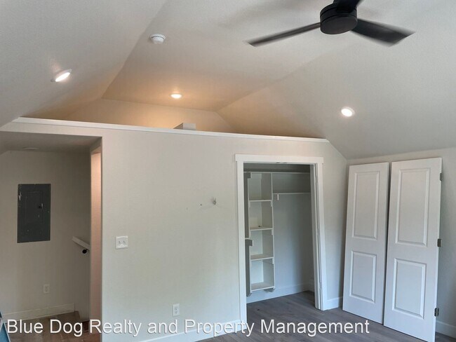 Foto del edificio - 1 br, 1 bath House - 148 1/2 Centennial Ave