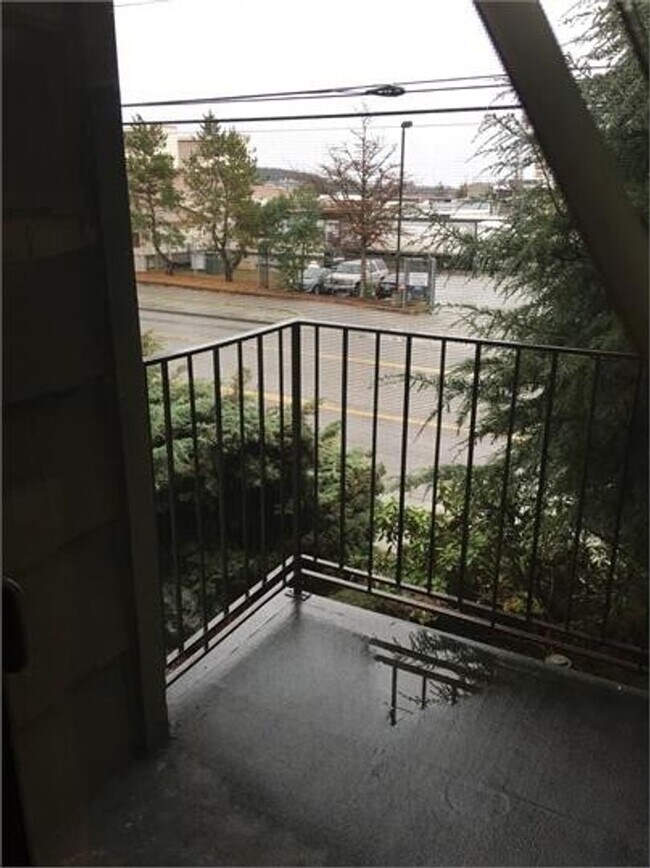 Foto del edificio - 270 SE Barrington Dr