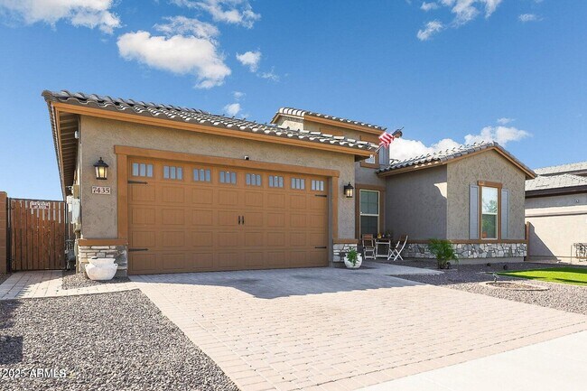 Foto del edificio - 7435 W Spur Dr