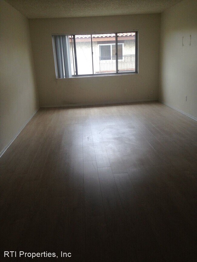 Foto del edificio - 1261-1281 Rosecrans Ave
