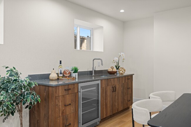 Foto del edificio - 2349 NE 127th St