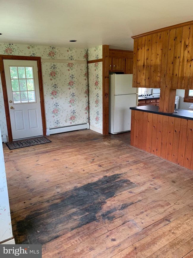 Building Photo - 9856 Holly Hill Ln