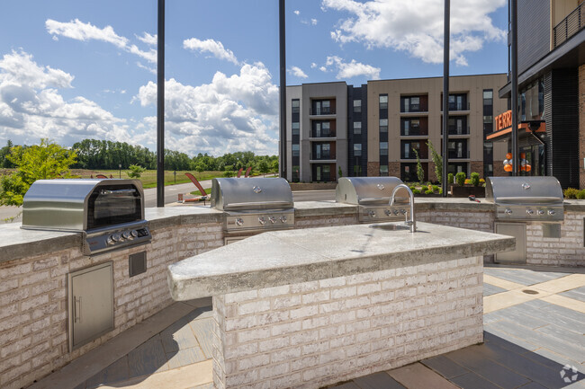 Grill Station - The Terra Apartment Homes