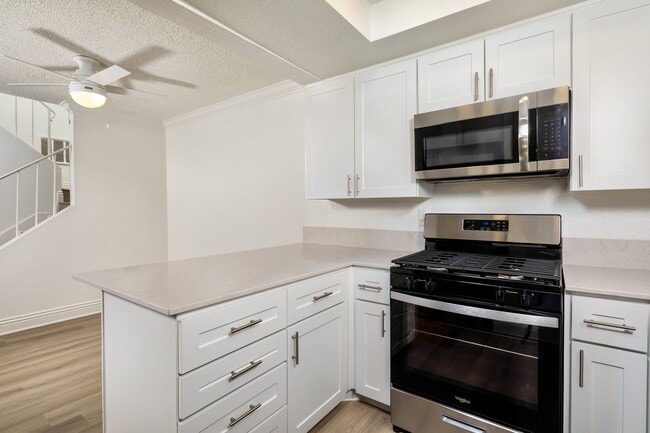 Building Photo - Rancho Vista