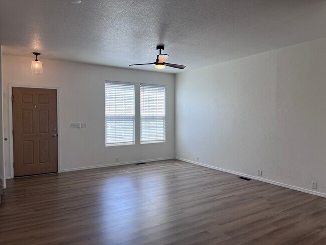 Foto del edificio - 7350 Countryside Grove