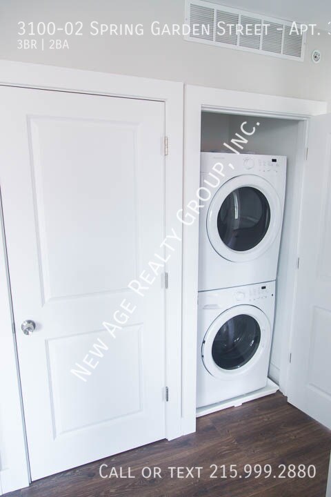 Building Photo - Beautiful apartment in Powelton Village!
