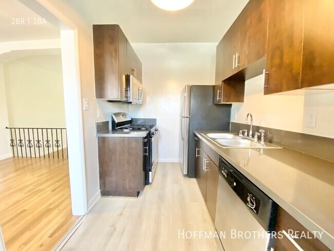 Building Photo - 4524 Edgewood Pl