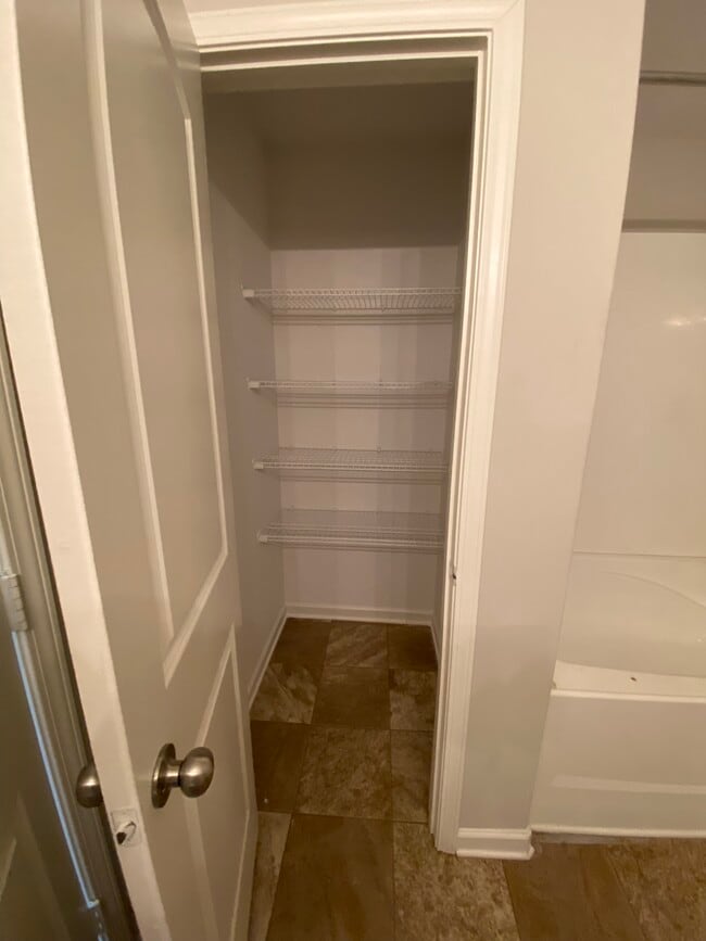 Linen Closet - 2036 East Park Dr