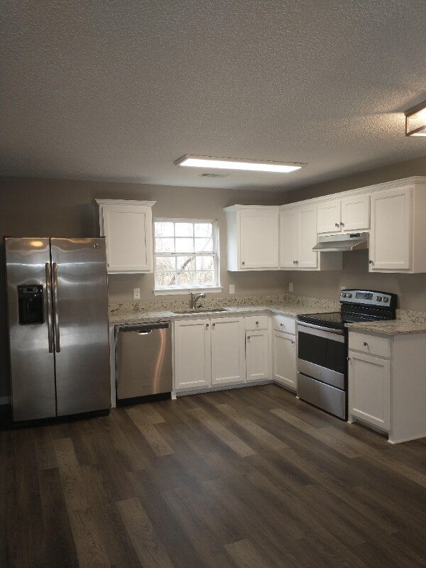 108 Creek Side Dr, Calhoun, GA 30701 House Rental in Calhoun, GA