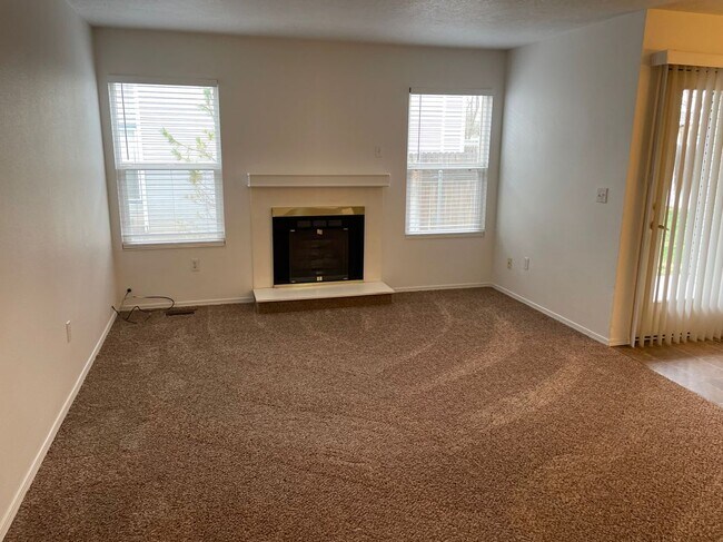 Building Photo - 9086 W Sigmont Ln