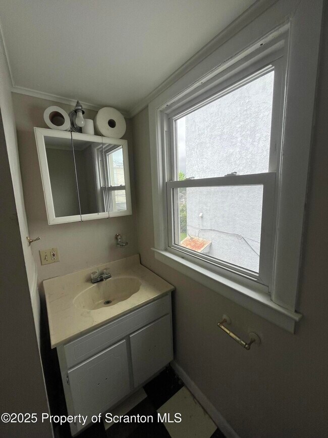 Foto del edificio - 304 Pittston Ave