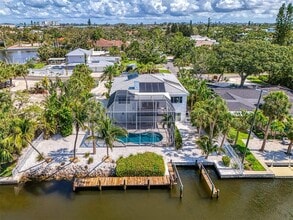 Building Photo - 412 Treasure Boat Way