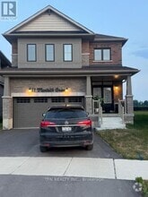 Building Photo - 11 Monteith Dr