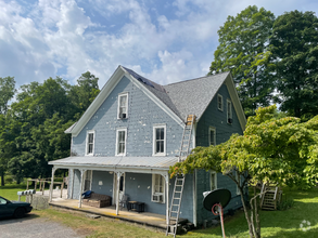 Building Photo - 18086 Seneca Trail