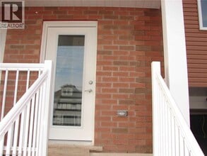 Building Photo - 59 Denistoun St