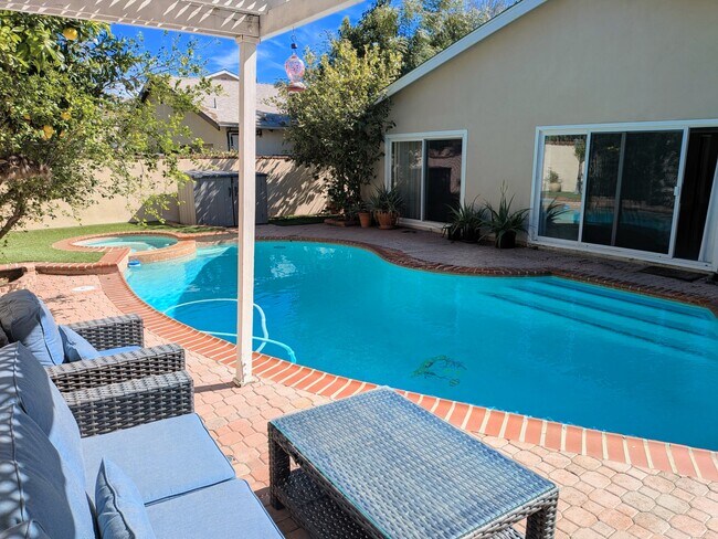 Foto del edificio - 20143 Baltar St