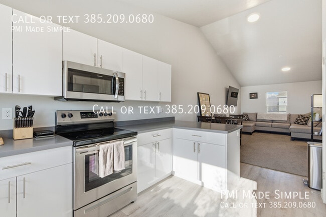 Building Photo - 1140 W 950 N