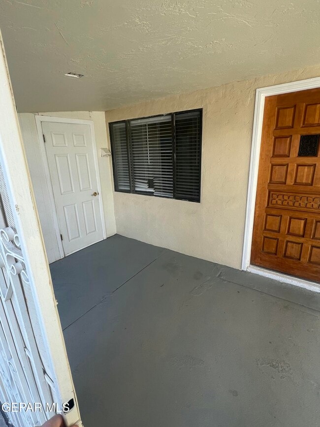 Foto del edificio - 3015 Altura Ave