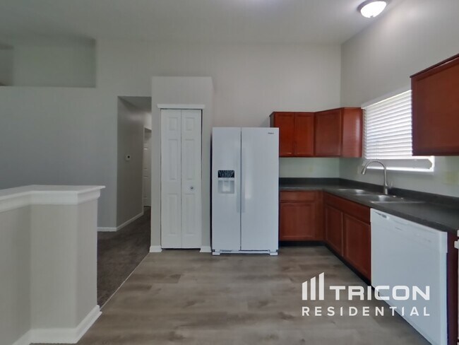 Foto del edificio - 1267 Niagara Ln
