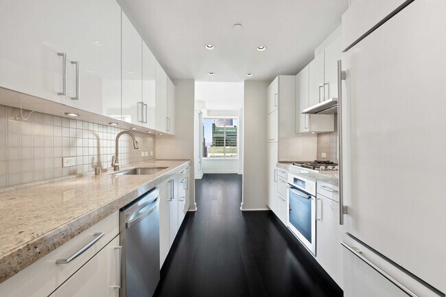 Building Photo - 188 Minna St