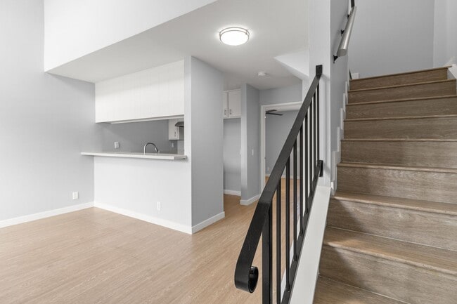 Foto del edificio - 533 E 11th St