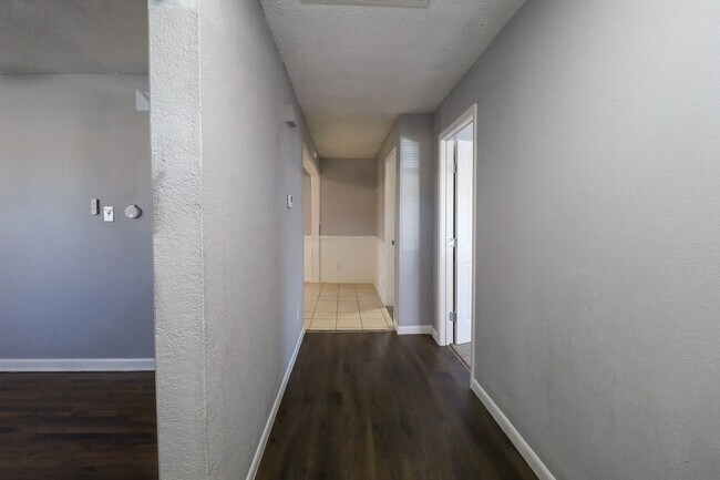 Foto del edificio - AVAILABLE NOW | VOUCHERS WELCOMED | 4 Bed | 2 Bath | West Tulsa