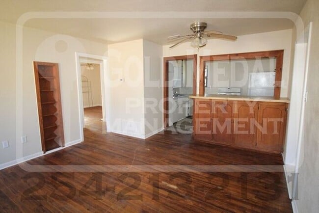 Building Photo - 603 Hill St