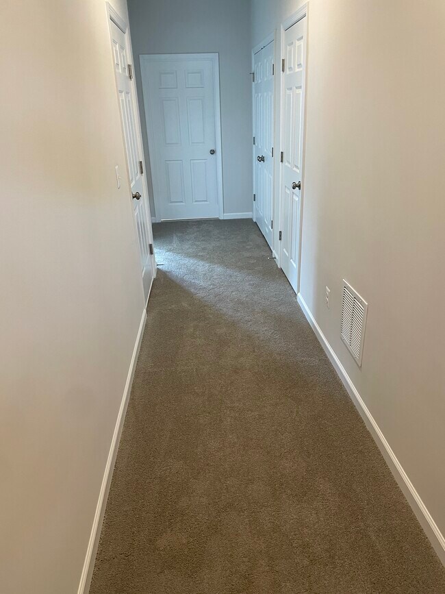 Foto del edificio - 266 Norland Knoll Dr