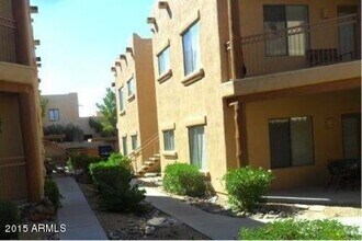 Building Photo - 16545 E Gunsight Dr