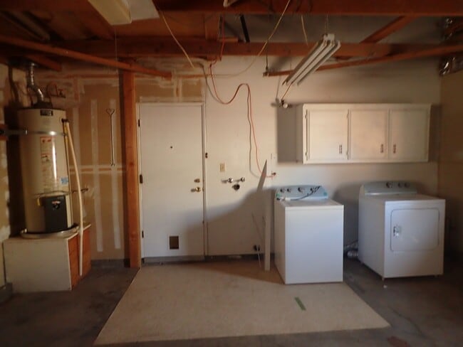 Building Photo - 3bd 1.5ba