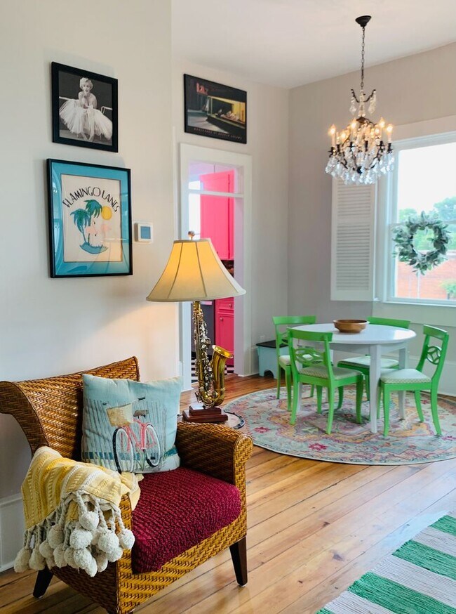 Foto del edificio - Exclusively Offered by Muse Realty, LLC