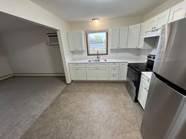 Foto del edificio - Renovated 2-bedroom 1-bathroom