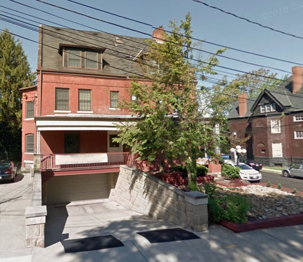Primary Photo - 602 Shady Ave
