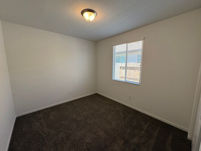 Foto del edificio - 1620 W Porter Ave