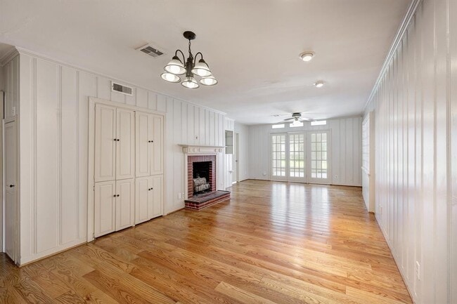 Building Photo - 4703 Braeburn Dr