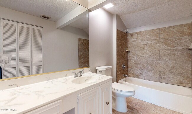 Building Photo - 6206 Lake Tahoe Dr