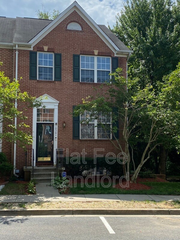 Foto principal - 10301 Tulip Tree Dr