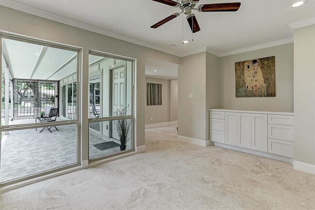 Foto del edificio - 5444 Rutherglenn Dr