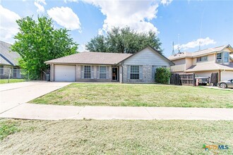 Building Photo - 2803 Willow Springs Rd