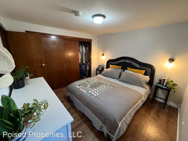 Building Photo - 3 br, 2 bath House - 6820 SW Imperial Drive