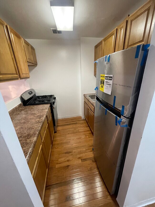 Kitchen - 81 W 126th St