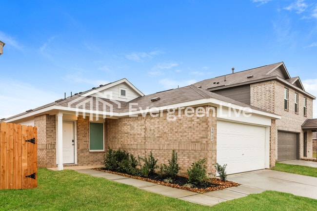 Building Photo - 5910 Patriot Sound Drive